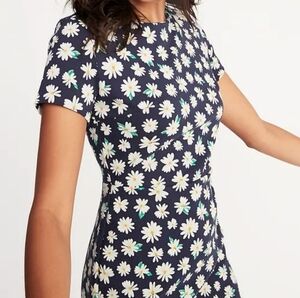 Old Navy ditzyfloral navy daisy print midi length dress. Cottagecore. Size large